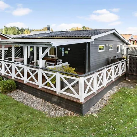 40388-juelsminde-frede-juels-vej-244 *